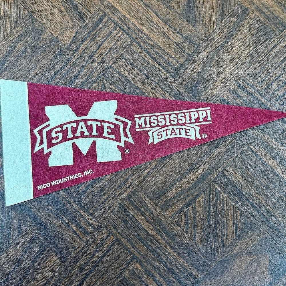 Mississippi State Bulldogs Mini Pennant Rico Industries Maroon White Felt Banner